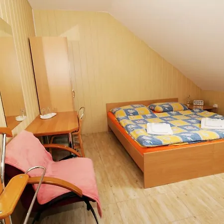 Hurka Pensionat 3*