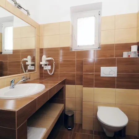 Hurka Pensionat 3*